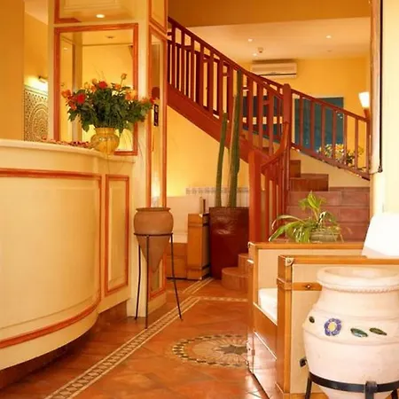 Hotel Little Palace Toulon