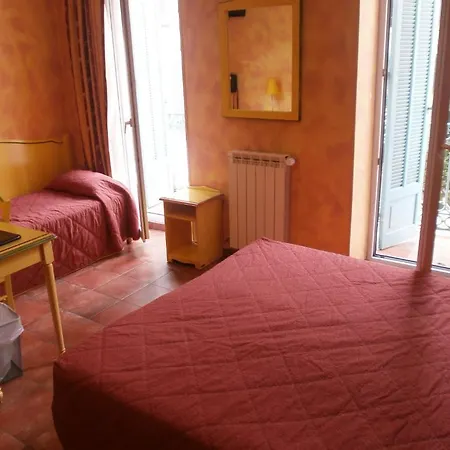 Hotel Little Palace 2*