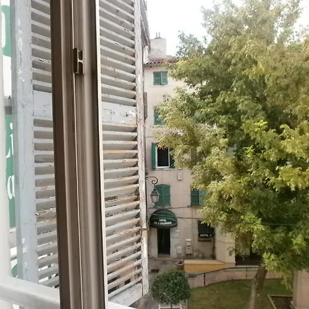Little Palace 2*